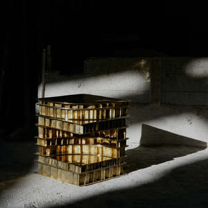 Esrawe: Gear Side Table