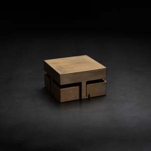 Gentner: Square Bronze Box & Ring