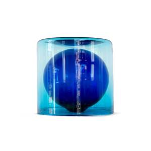 Jeremy Maxwell Wintrebert: Géométrie Liquide Side Table