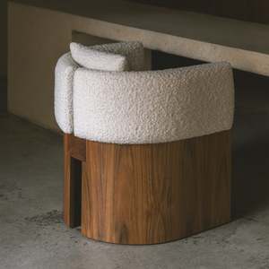 Duistt: Julius Armchair