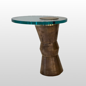 Side Occasional: Saltare Side Table