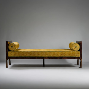 Chaise Daybeds: Freya Daybed