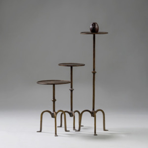 Kiefer Cocktail Table