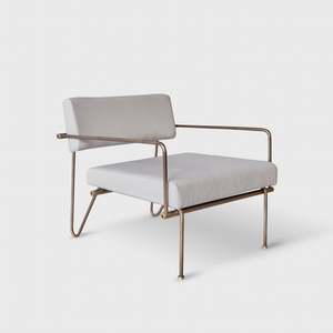 Seating: Strek Lounge Chair