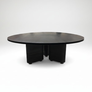 Tables: Aro Round Dining Table