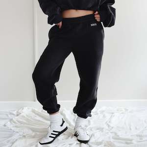 Lounge: Cosy · Sweatpants Charcoal