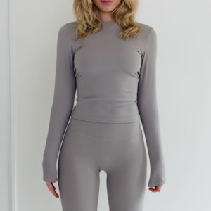 Activewear: Long sleeve top stone