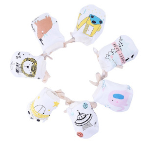 Accessories: Baby Gloves