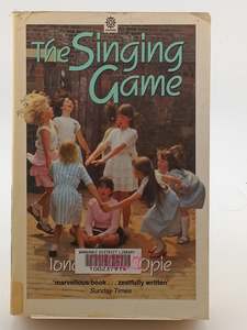 Hobbies: The Singing Game by Iona Opie, Peter Opie