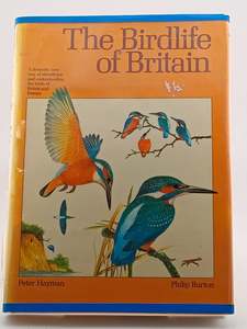 The Birdlife of Britain by Philip Burton