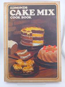 Edmonds Cake Mix Cook Book by Paul Hamlyn
