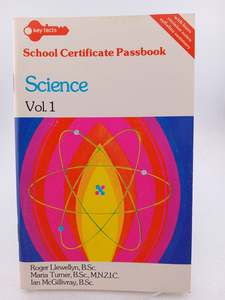 Science (Volume 1) (Key Facts) by Roger Llewellyn
