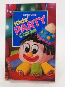 Cooking: Kids' Party Cakes by Jacki Passmore
