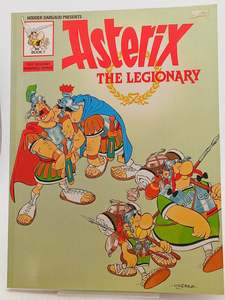 Comics: Asterix the Legionary (Classic Asterix Paperbacks) by Goscinny