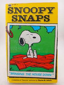 Comics: Bringing the House Down (Snoopy Snaps 3) by Charles M. Schulz
