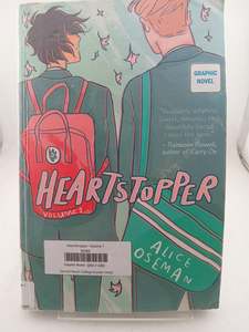 Heartstopper (Volume 1) A Graphic Novel by Alice Oseman