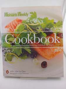 New Zealand Woman's Weekly Cookbook by Julie Le Clerc