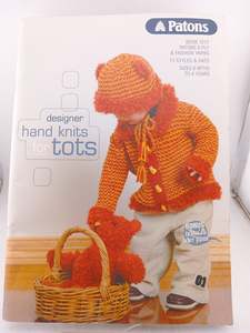 Crafts: Designer Hand Knits for Tots (Patons Book 1217) by Patons