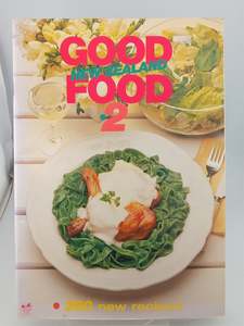 Cooking: Good New Zealand Food by Mary Mountier (Editor)