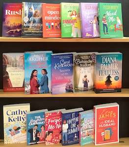 Fiction Bargain Book Boxes: One-off Romance & Relationships Bargain Book Box SP1821