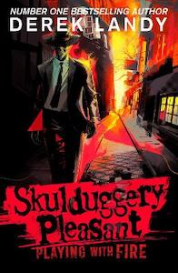 Skulduggery Pleasant (2) - Playing With Fire