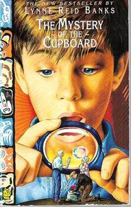 Childrens: The Mystery Of The Cupboard by Lynne Reid Banks