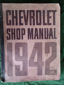 1942 Chevrolet manual – Books and Toys
