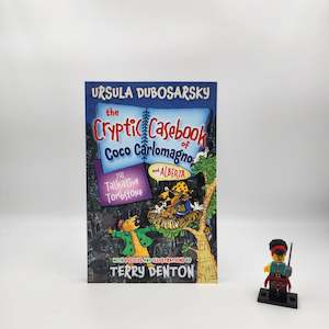 Fantasy: The Talkative Tombstone(The Cryptic Casebook of Coco Carlomagno and Alberta #6) - Ursula Dubosarsky