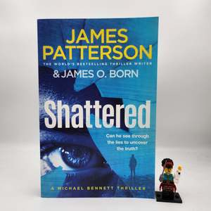 Shattered (Michael Bennett #14)- James Patterson