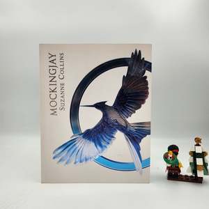 Romance: Mockingjay (The Hunger Games #3) - Suzanne Collins (Sprayed Edges Edition)