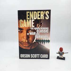 Ender's Game (Ender's Saga #1) - Orson Scott Card