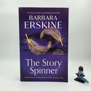 A Grade: The Story Spinner - Barbara Erskine