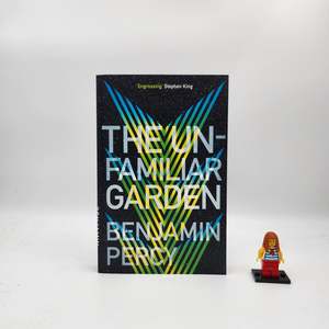 Mystery 1: The Unfamiliar Garden (The Comet Cycle #2)