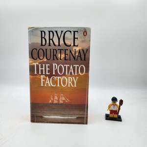 War: The Potato Factory (The Potato Factory #1) - Bryce Courtenay