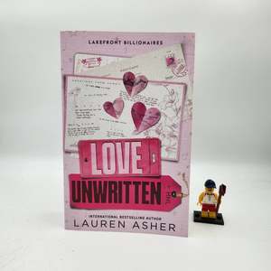 New Adult: Love Unwritten (Lakefront Billionaires #2) - Lauren Asher