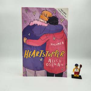 A Grade: Heartstopper: Volume Four