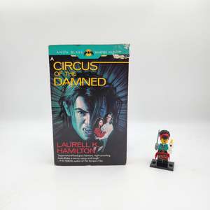 C Grade: Circus of the Damned (Anita Blake, Vampire Hunter #3)