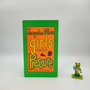 Young Adult Books: Girls Under Pressure (Girls #2)