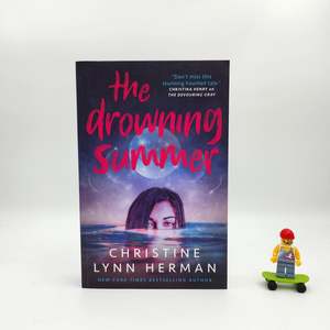 Horror: The Drowning Summer