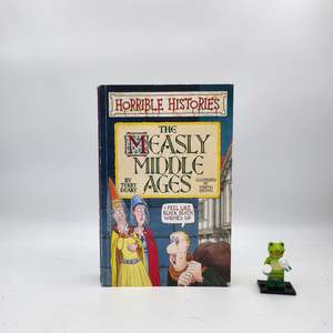 The Measly Middle Ages (Horrible Histories #11)
