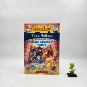 Thea Stilton and the Blue Scarab Hunt (Thea Stilton #11)