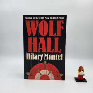 Literary Fiction: Wolf Hall (Thomas Cromwell #1)