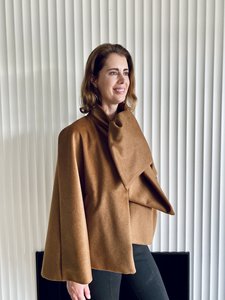 Products: Chic Wool cape - Borromeo