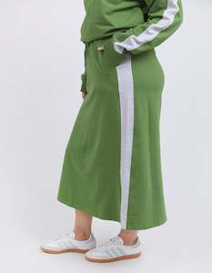 12: Sloane Fleece Skirt Cedar Green