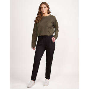 Relaxed Leg Ankle Grazer Pants Black