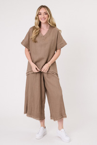 S: Carola Linen Top Mocha