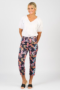 18: 7/8 Pull On Pants Willa