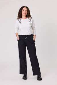 8: Reno Side Tape Pant Black