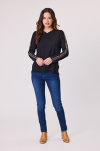 8: Tilda Side Tape Top Black