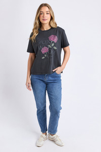 Foxwood: English Rose Tee Black